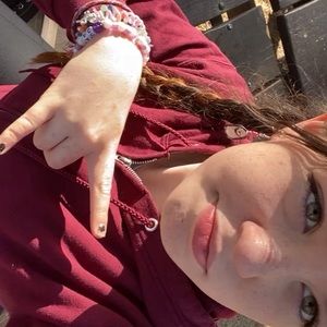 Meet your Posher, Mylee